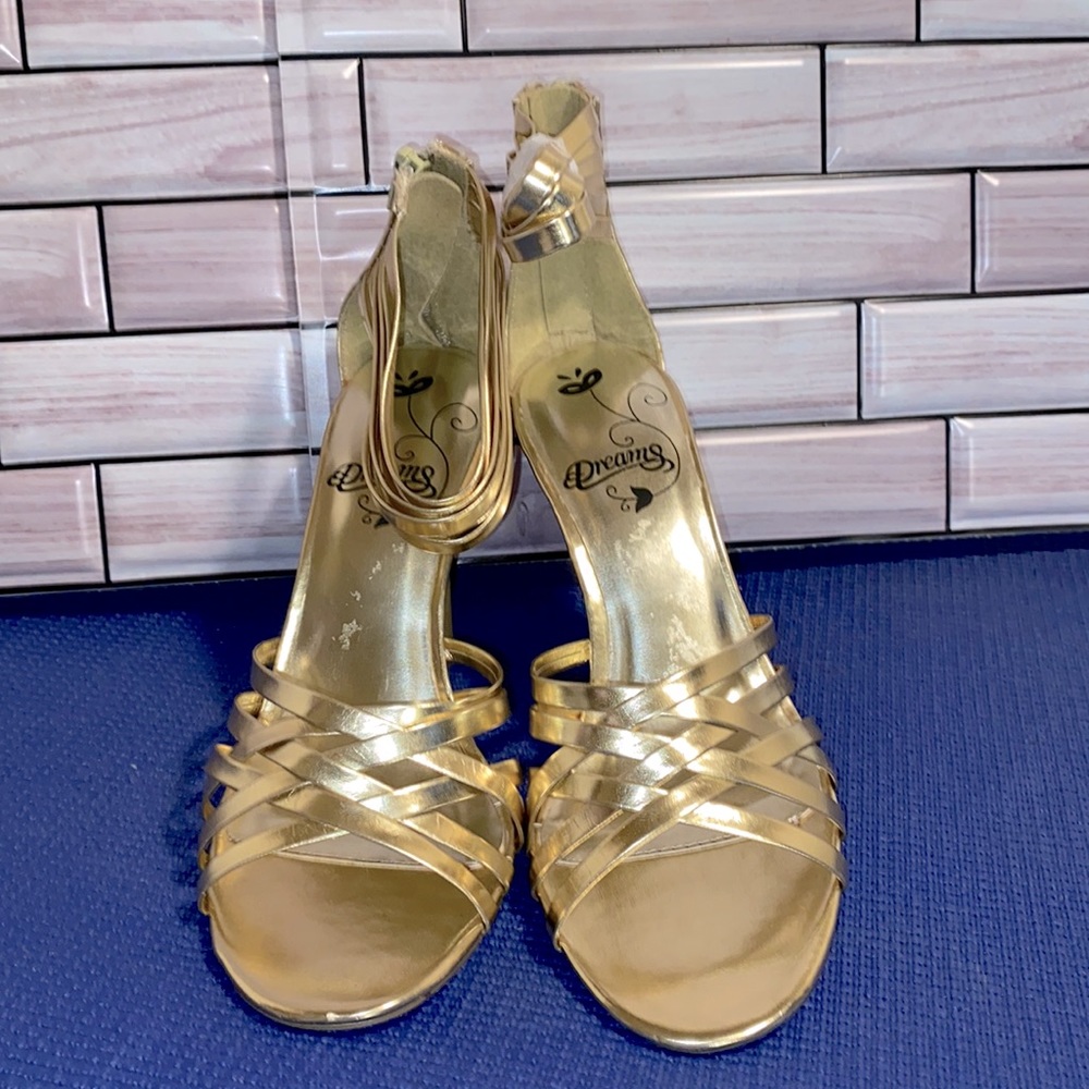 DREAMS Gold Ankle Strap Sandal